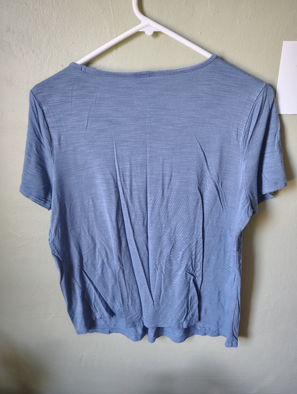 Old Navy Women's Medium Short Sleeve Scoop Neck Blue Tee - Picture 3 of 4